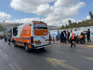מהזירה הקשה בצומת רמות בירושלים. צילום: דוברות איחוד הצלה