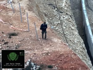 חוליית גנבים נתפסה על חם בגבעת זאב. צילום: משמר הגבעה