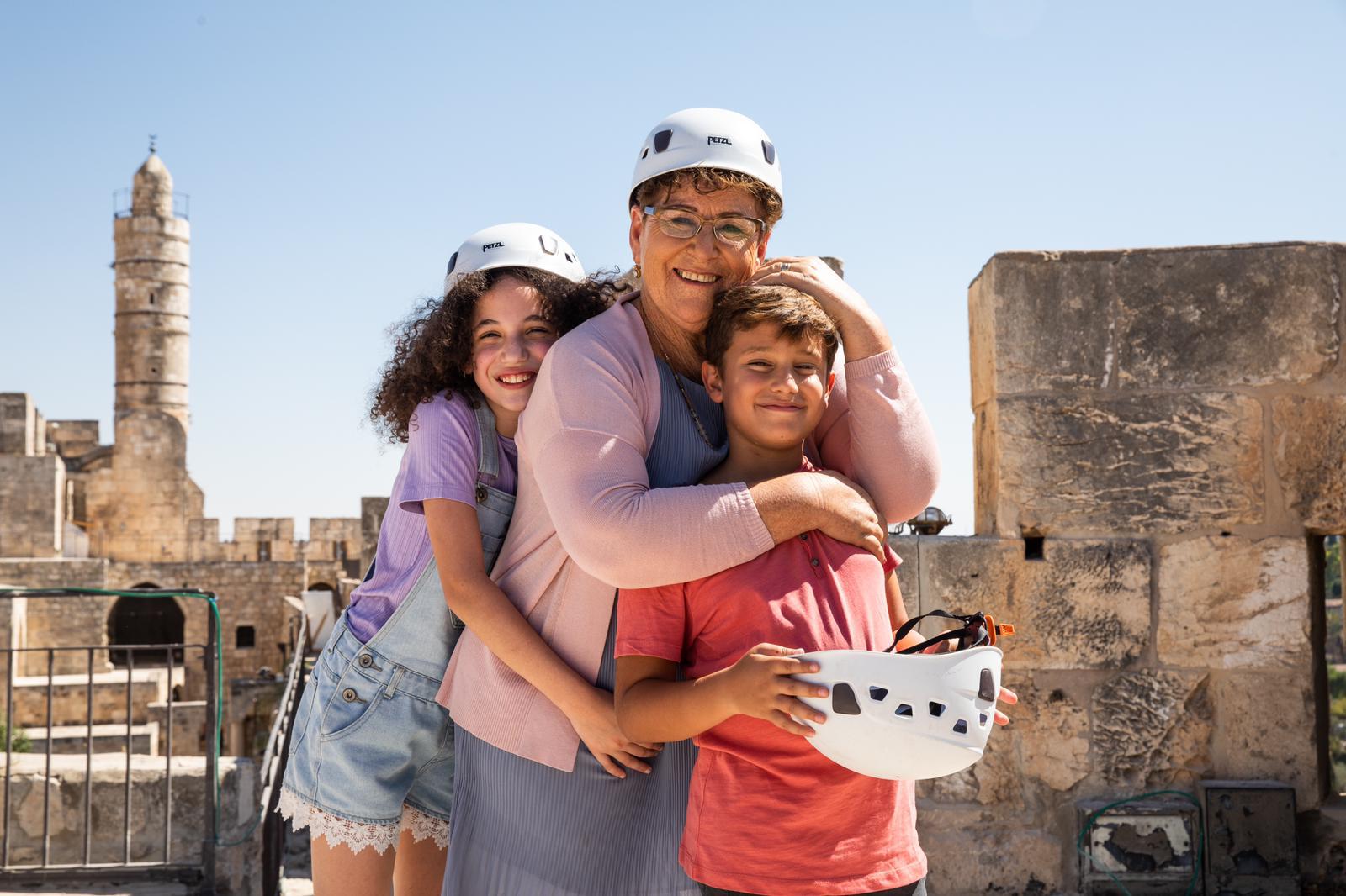 קמפיין הקיץ של עיריית ירושלים,מרים פרץ