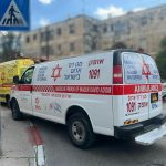 מזירת האירוע בשכונת קטמון, פעוטה בת 5 חודשים נפטרה. צילום: תיעוד מבצעי מד"א
