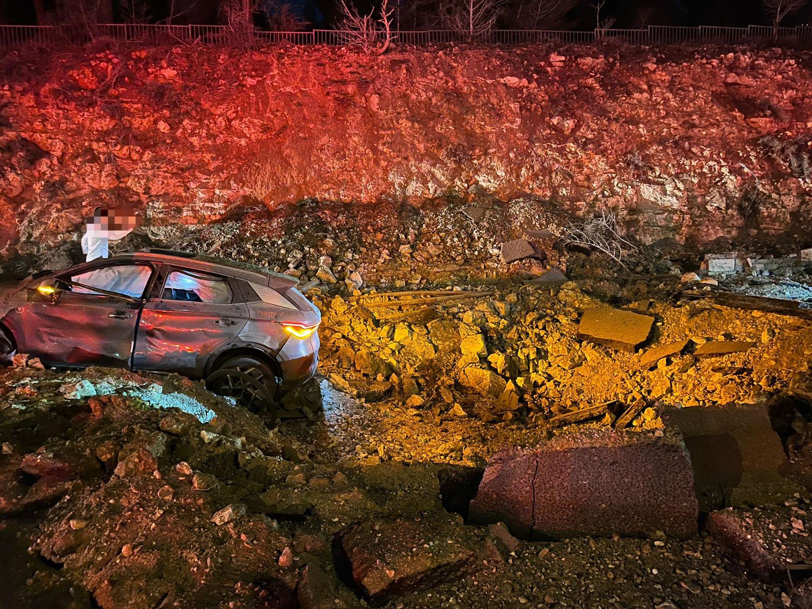 אחת מזירות הנפילה בירושלים, צילום: תיעוד מבצעי מד"א