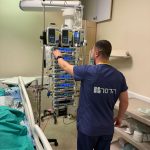 בודקים מדדים לילד, צילום: דוברות הדסה