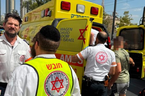 מהאירוע ברחוב יפו, צילום: תיעוד מבצעי מד"א