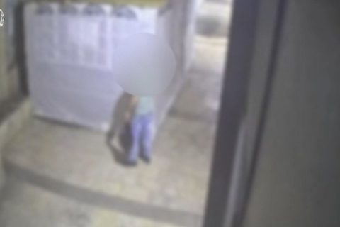 הצתת הסוכה באגריפס, צילום: דוברות משטרת ישראל